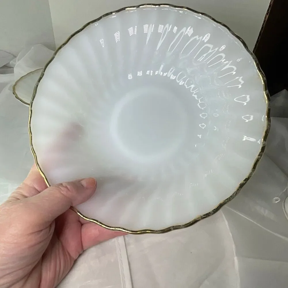 Fire-King lot of 2 serving bowls swirl design 22K trim